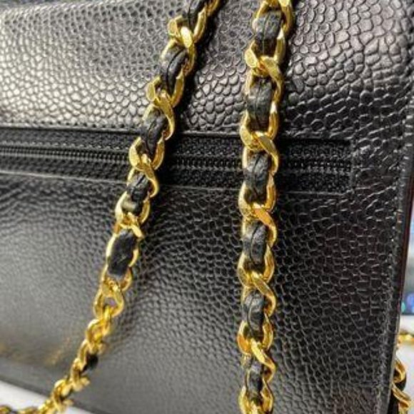Chanel Caviar Timeless CC Wallet on chain - Picture 5 of 8